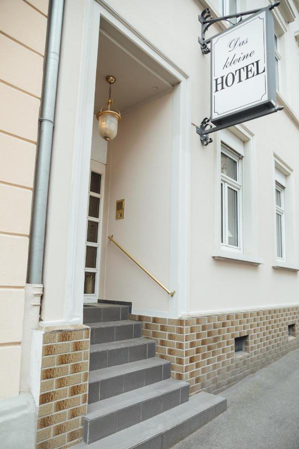 Das Kleine Hotel In Ruhiger Stadtlage Wiesbaden Exterior foto